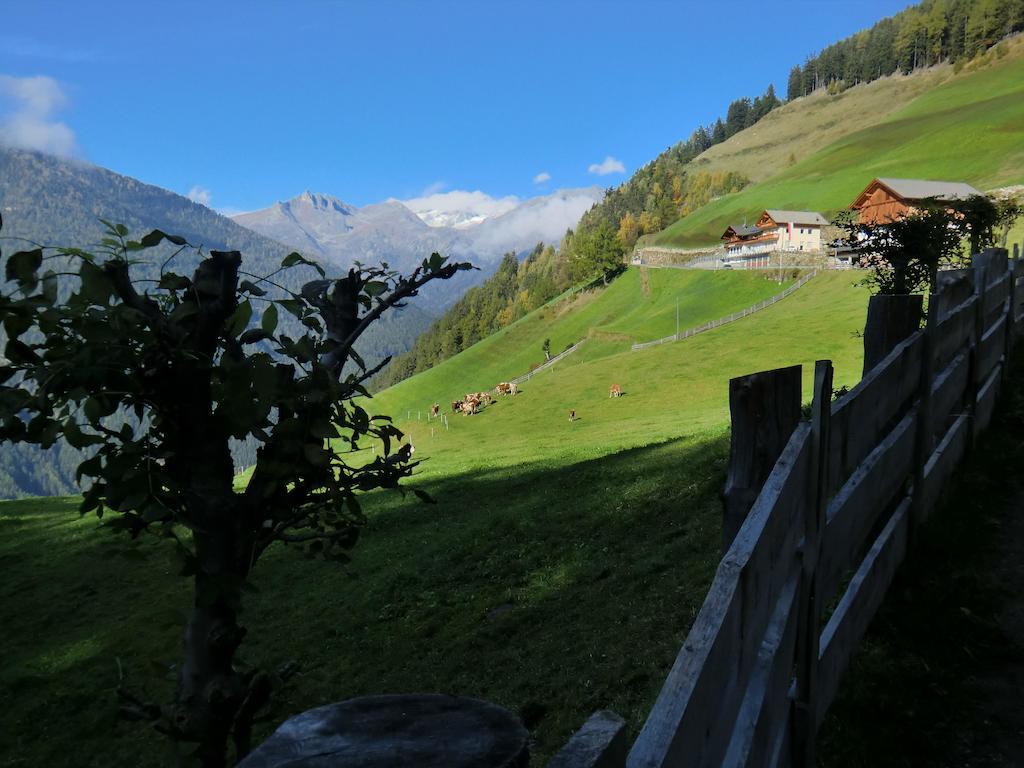 Roanerhof Aparthotel Campo Tures Szoba fotó